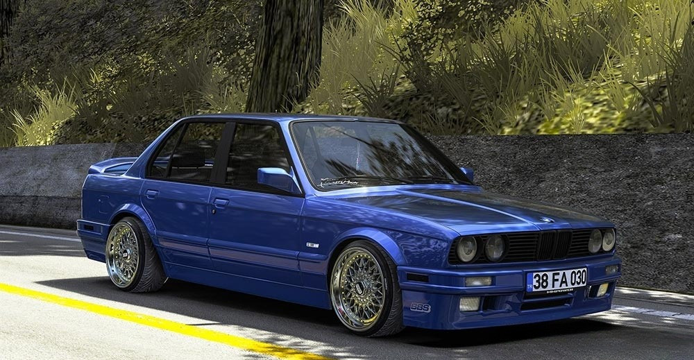 BMW E30 350i Sedan